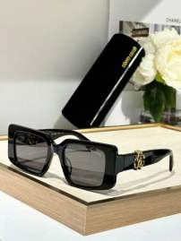 Picture of Roberto Cavalli Sunglasses _SKUfw66574329fw